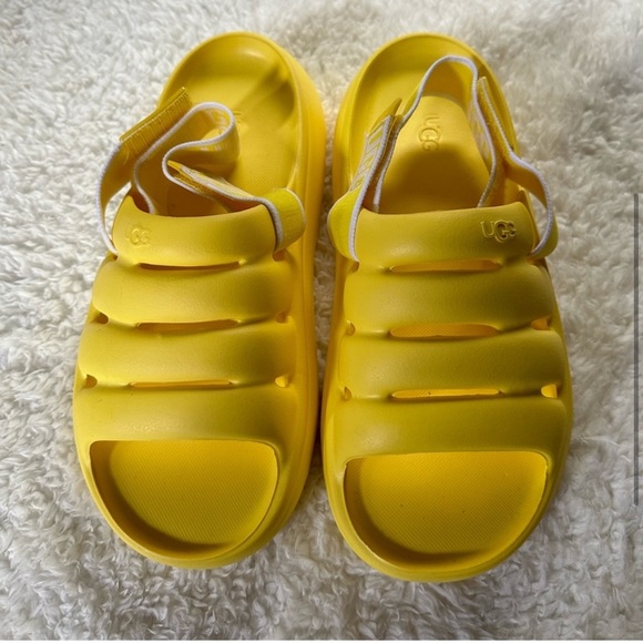 NWT UGG sport yeah sandals sliders in canary yellow women’s 10 foam Yeezy 41 - Picture 5 of 15